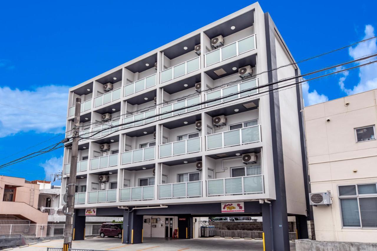 Morimori Land Aparthotel Гинован Екстериор снимка