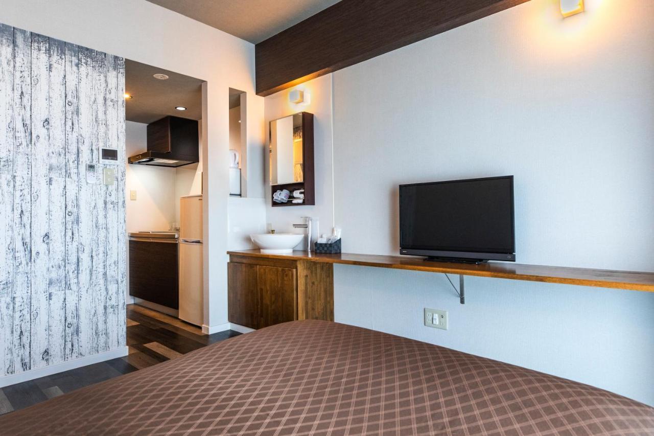 Morimori Land Aparthotel Гинован Екстериор снимка