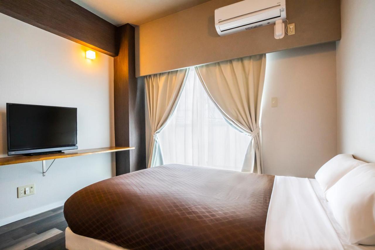 Morimori Land Aparthotel Гинован Екстериор снимка